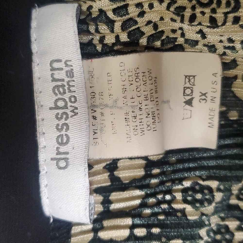 Dress Barn Peekaboo Blouse - Picture 4 of 4